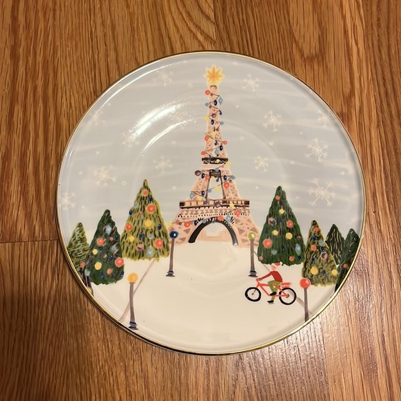 NWT Christmas Time In The City Dessert Plate Paris - Picture 7 of 9